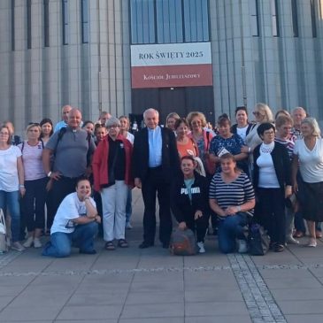 Przedstawiciele Caritas Kieleckiej na Pielgrzymce do Świątyni Opatrzności Bożej